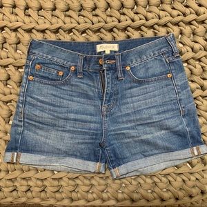 Madewell High-Rise shorts